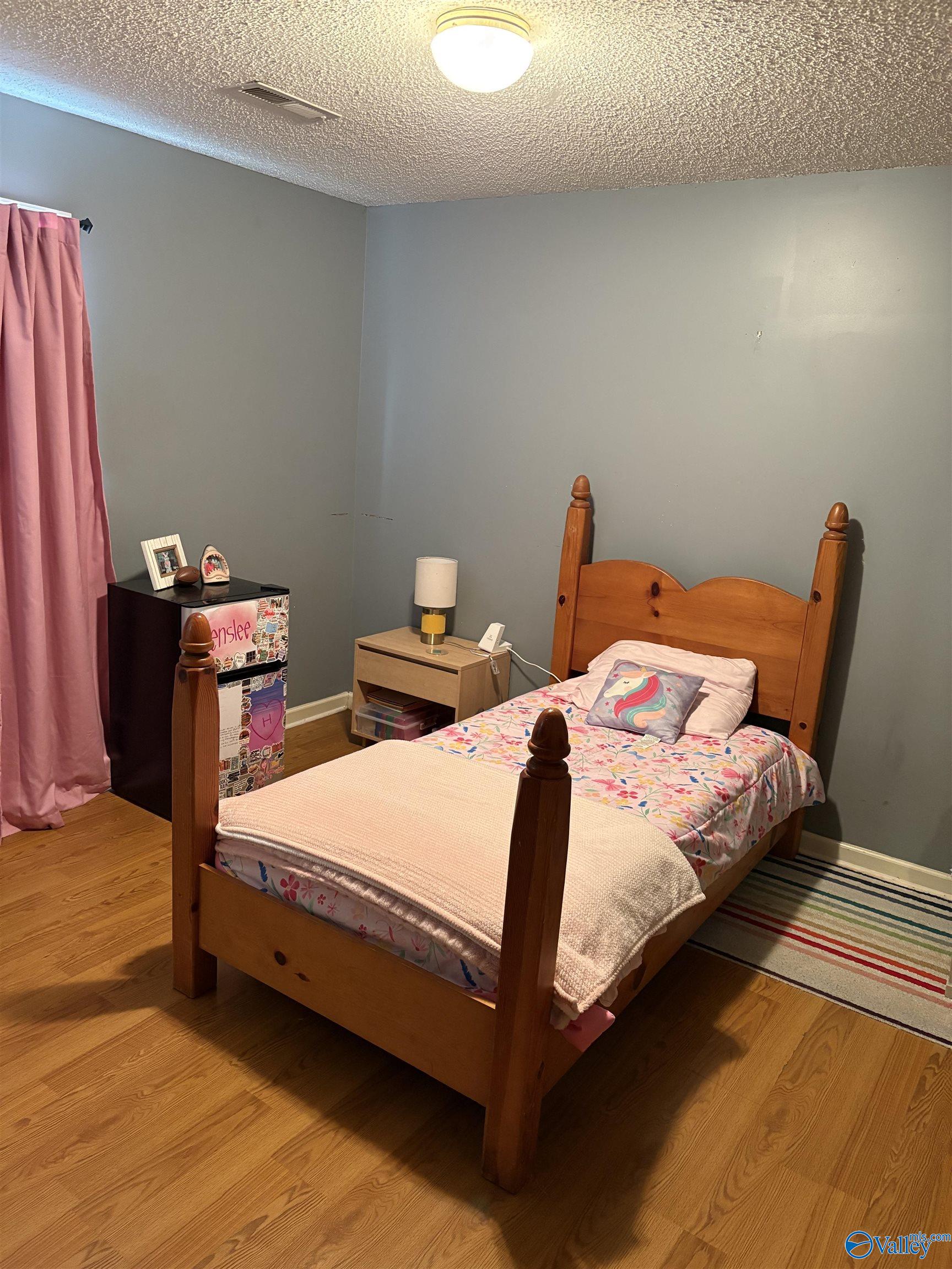 Hazel Green, Alabama 35750, United States, 3 Bedrooms Bedrooms, ,3 BathroomsBathrooms,Residential,Active,242758