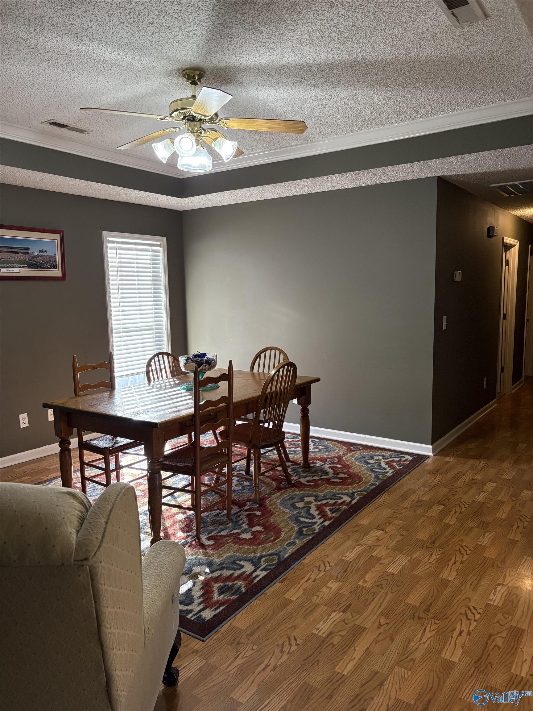 Hazel Green, Alabama 35750, United States, 3 Bedrooms Bedrooms, ,3 BathroomsBathrooms,Residential,Active,242758