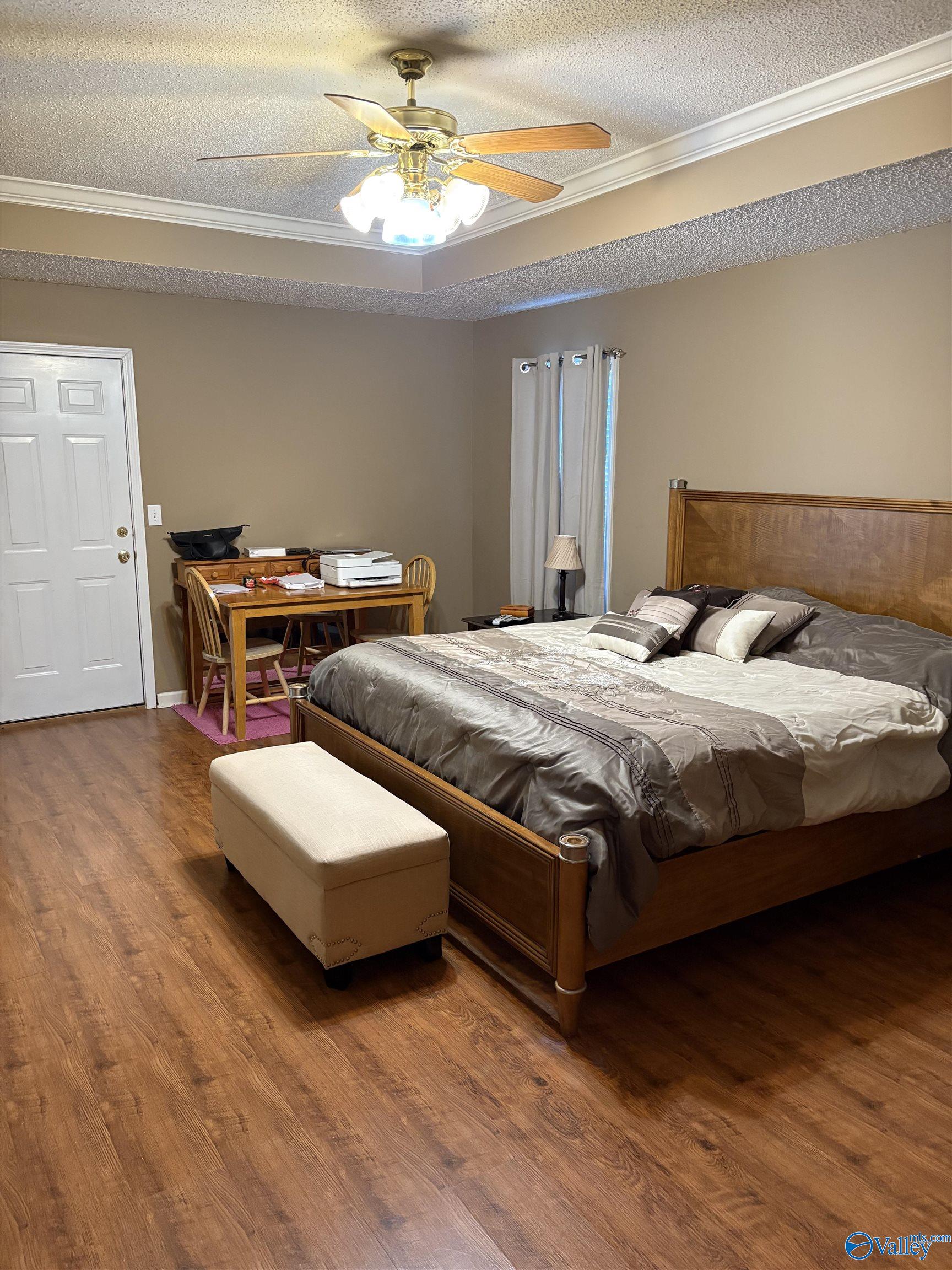 Hazel Green, Alabama 35750, United States, 3 Bedrooms Bedrooms, ,3 BathroomsBathrooms,Residential,Active,242758