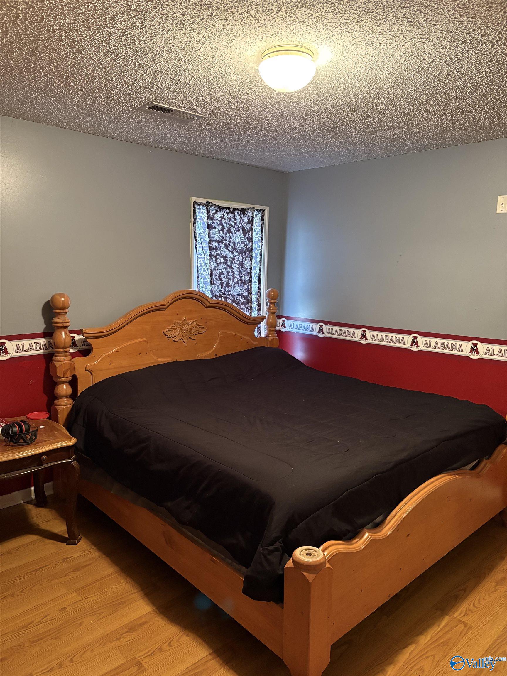 Hazel Green, Alabama 35750, United States, 3 Bedrooms Bedrooms, ,3 BathroomsBathrooms,Residential,Active,242758