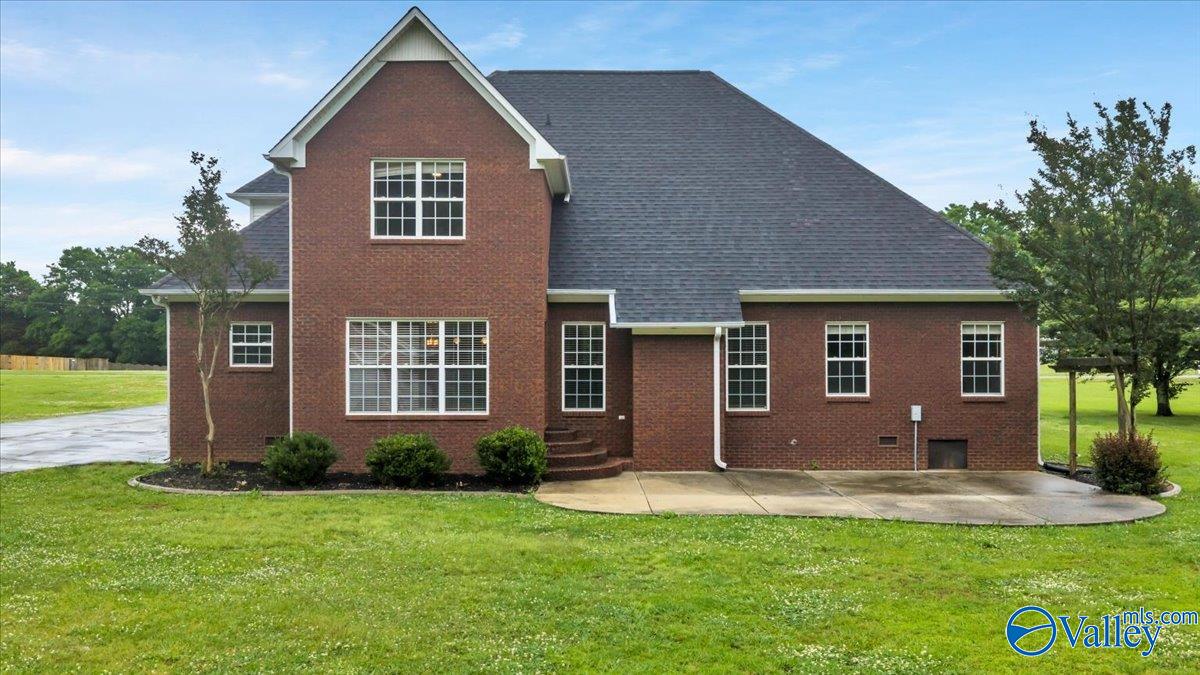 290 County Road 82