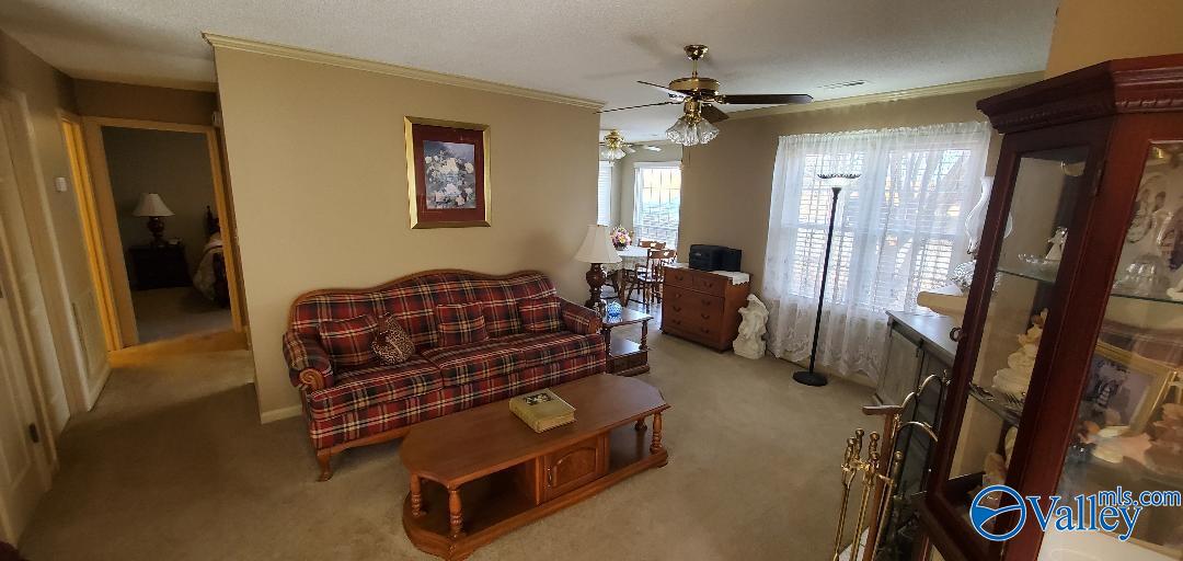1059 Stones Throw Drive, Huntsville, Alabama image 2
