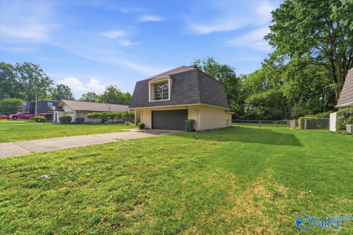 1922 Burlingame Drive