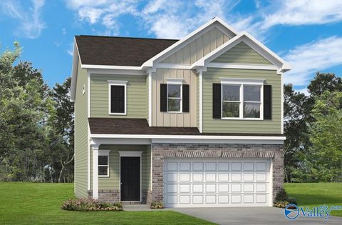 Homes For Sale - 7219 Fox Glen Circle<br/> Owens Cross Roads, AL 35763