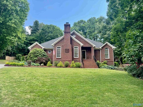 Homes For Sale - 108 Portico Drive<br/> Madison County, Meridianville, AL 35759