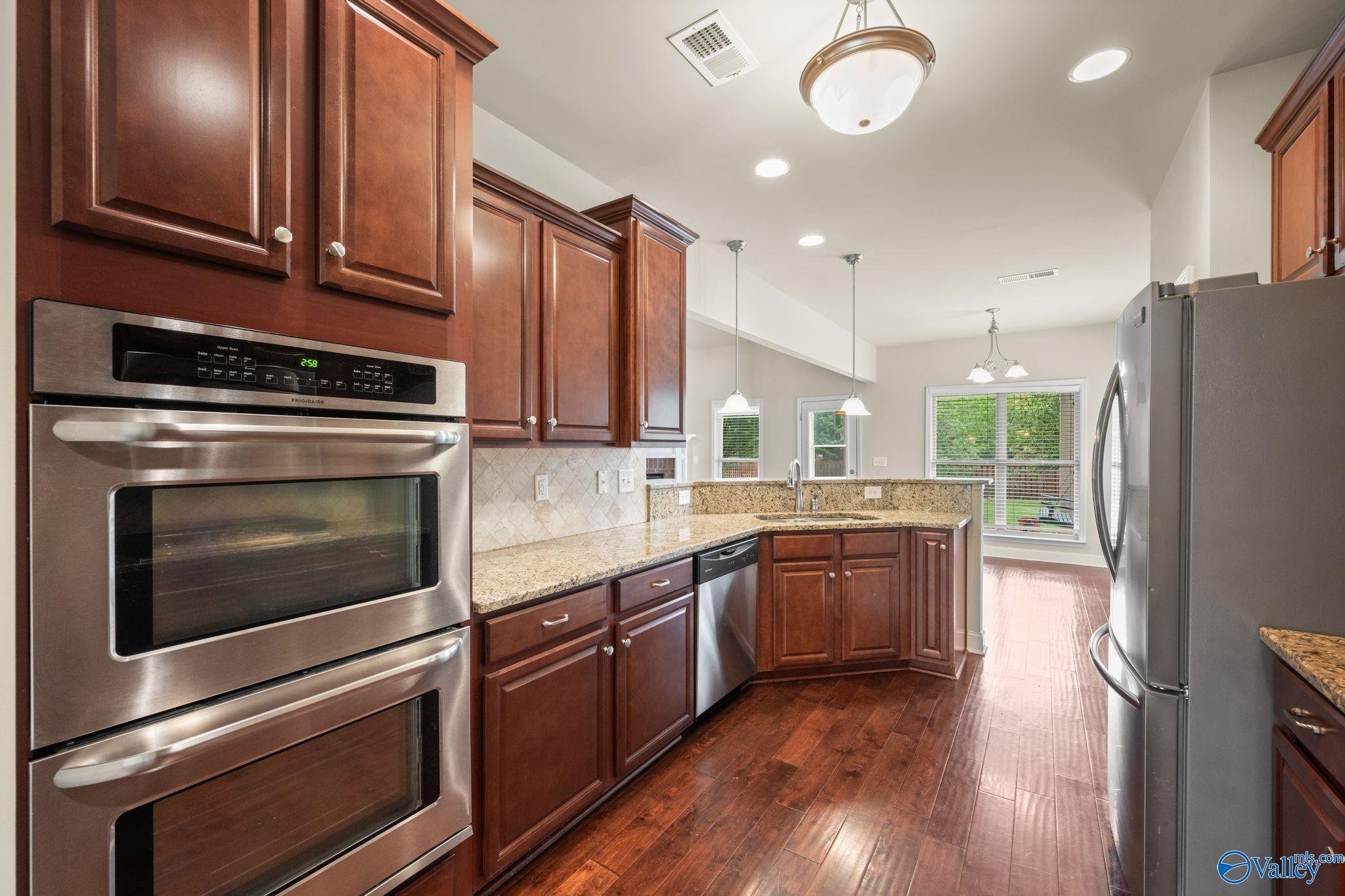 107 Rainwood Drive, Huntsville, Alabama image 22