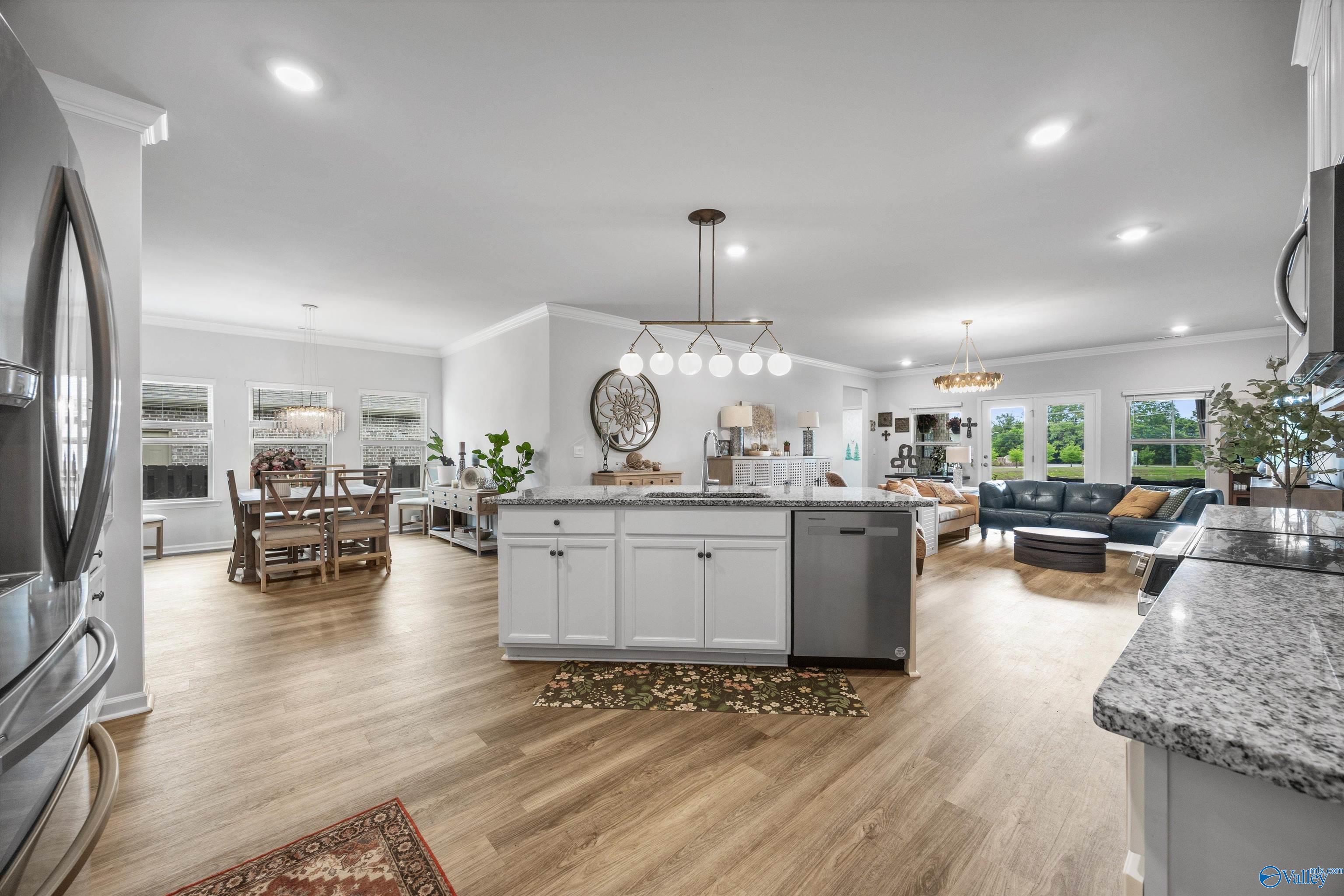 308 Sandy Oak Drive, Harvest, Alabama image 11