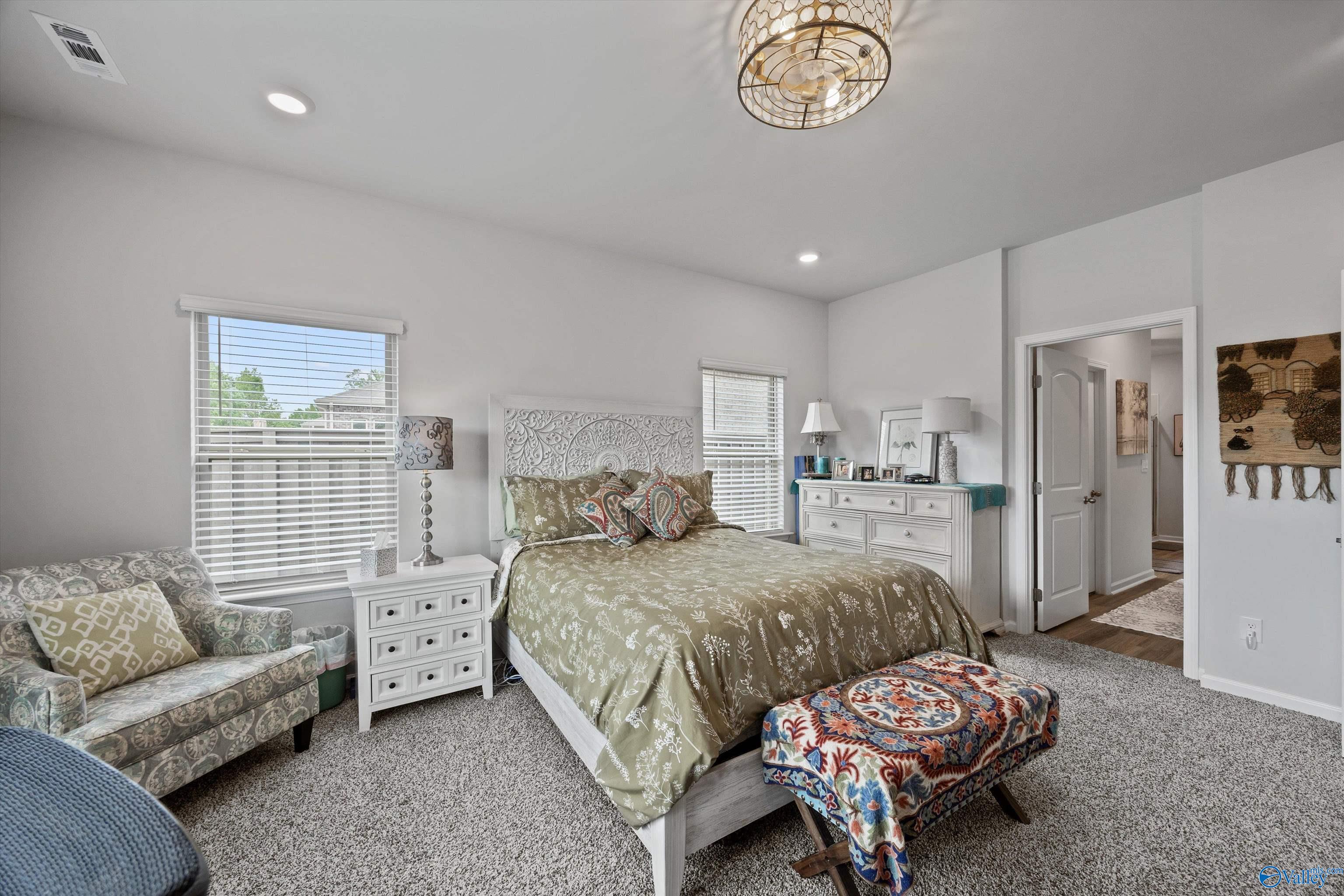 308 Sandy Oak Drive, Harvest, Alabama image 18