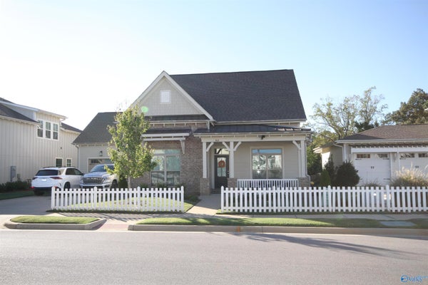 302 CLIFT HOME PLACE DR, MADISON, AL 35757 - Image 136d9b4e77b7e8d6cea759261fc28c48/2566250677