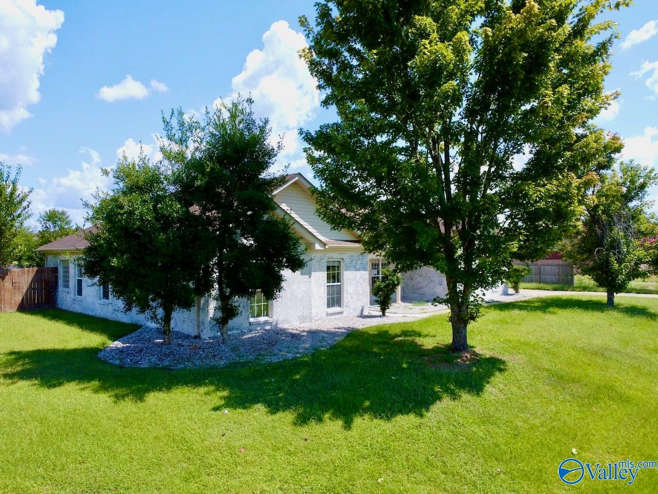 305 Smokey Hills Court
