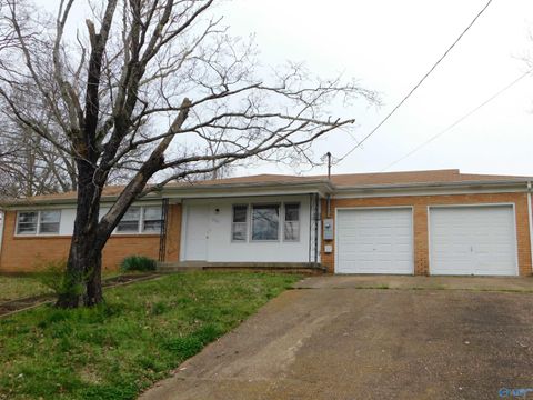 Homes For Rent - 2519 Birchfield Street<br/> Huntsville, AL 35810