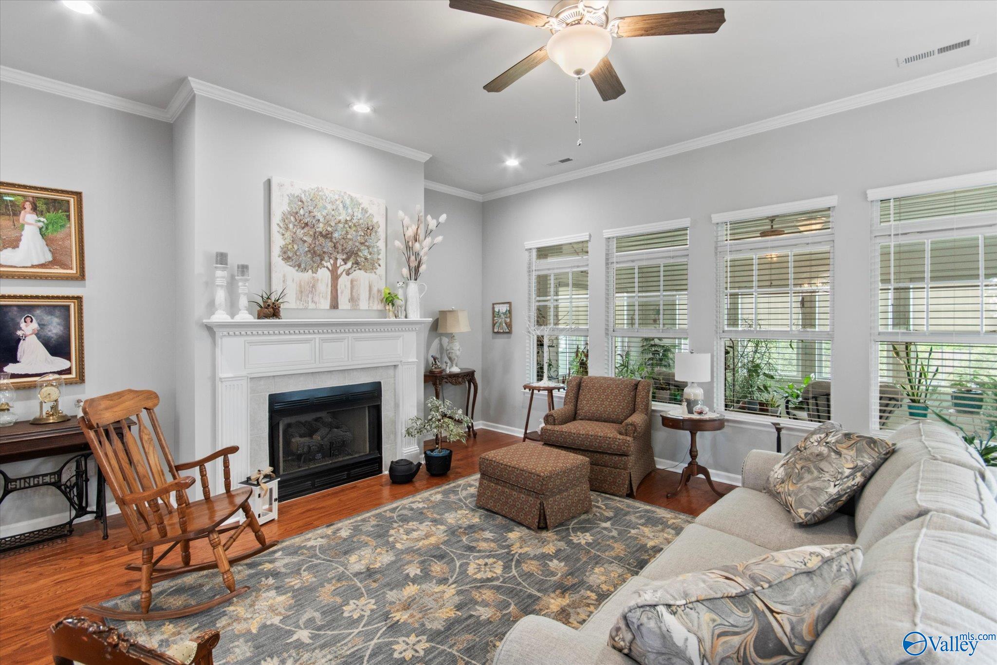 211 Garden Brook Drive, Madison, Alabama image 8
