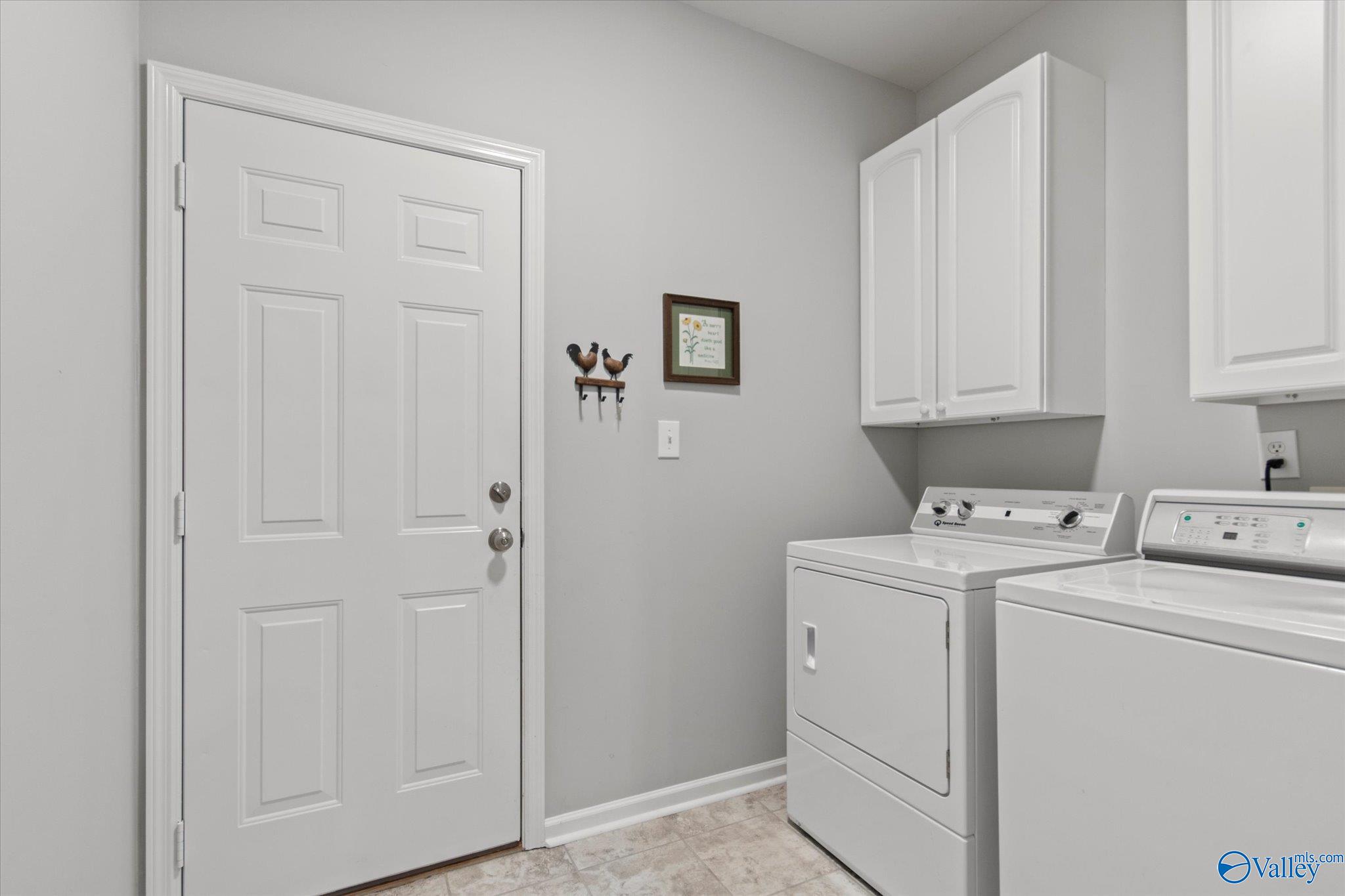 211 Garden Brook Drive, Madison, Alabama image 30