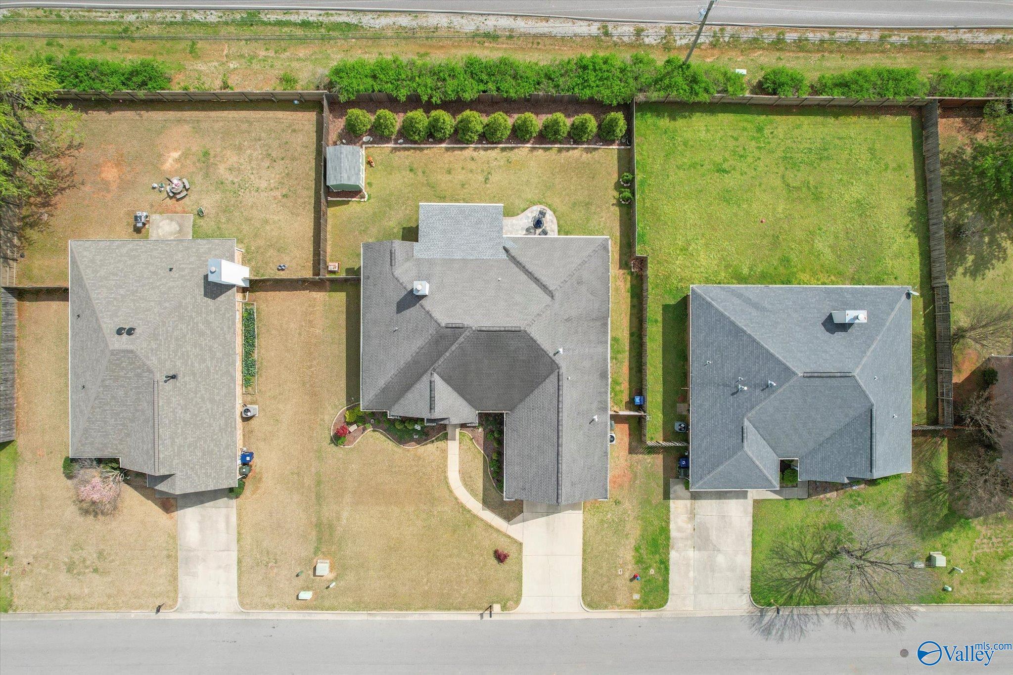 211 Garden Brook Drive, Madison, Alabama image 34