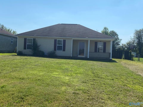 Homes For Rent - 166 Stafford Road<br/> Hazel Green, AL 35650