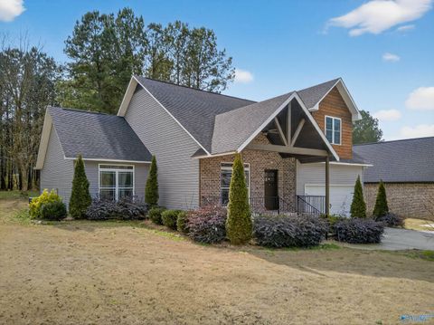 Photo of 88 Pierce Road, Albertville, AL 35951 (MLS # 21909681)