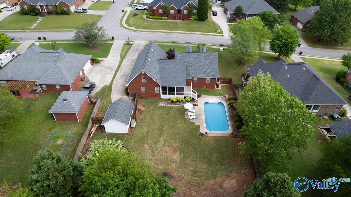 226 Pebblestone Drive, Huntsville, Alabama image 5