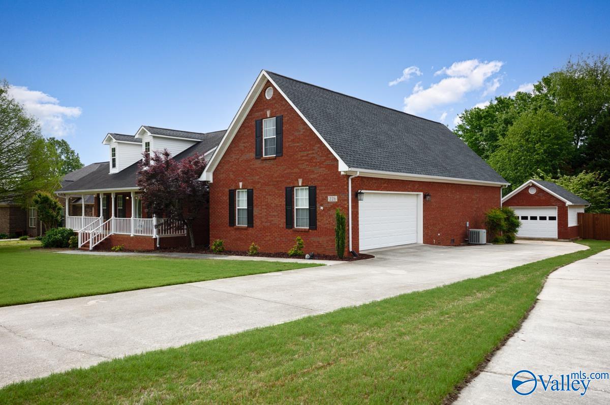 226 Pebblestone Drive, Huntsville, Alabama image 3