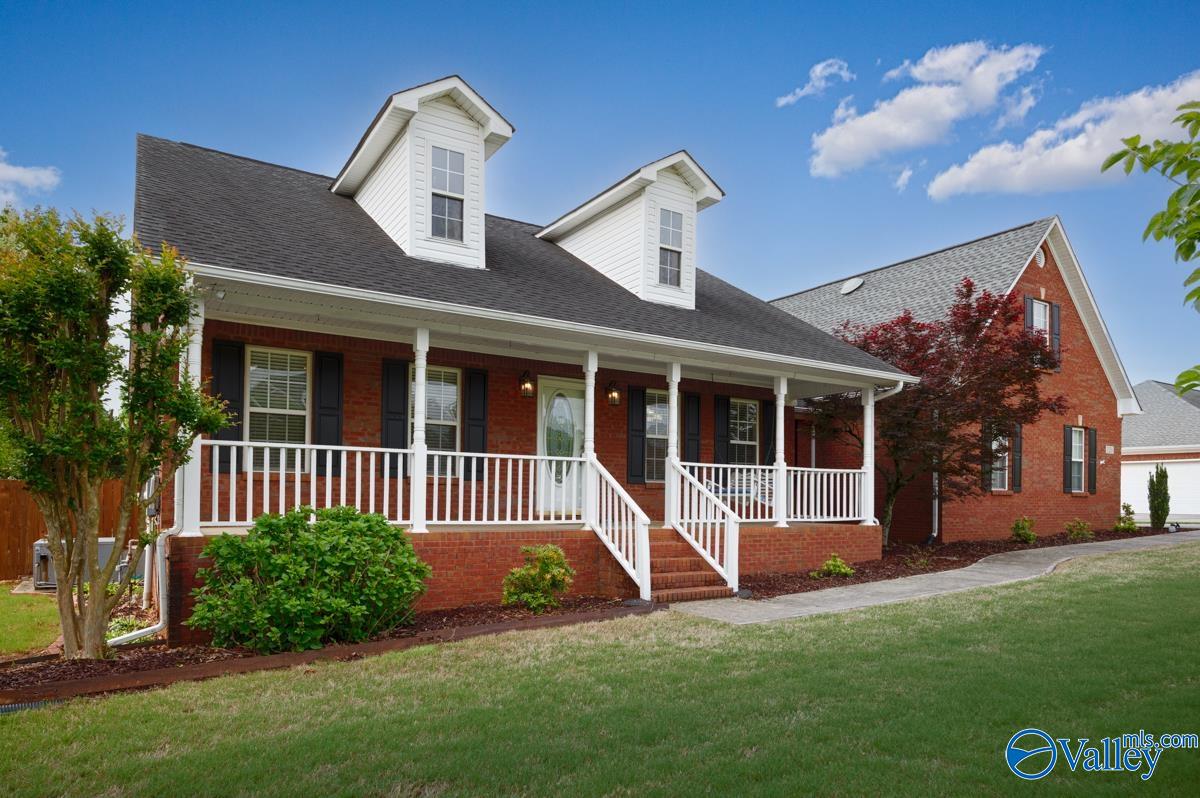 226 Pebblestone Drive, Huntsville, Alabama image 2