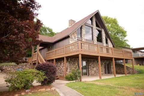 Homes For Rent - 418 Riverton Drive<br/> Rainbow City, AL 35906