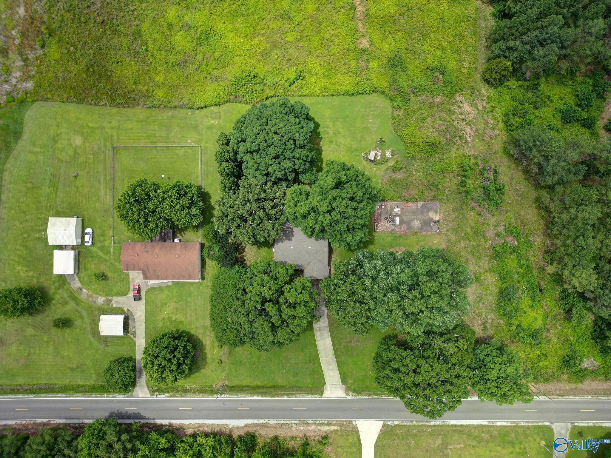 14249 Parker Road, Athens, Alabama image 27