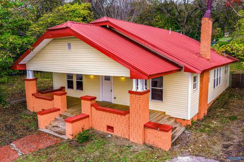 Photo of 308 Fourth Street NW, Attalla, AL 35954 (MLS # 21903727)