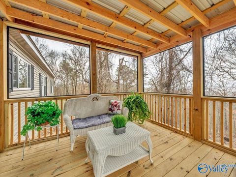 Homes For Sale - 200 Lois Lane<br/> Langston, AL 35755