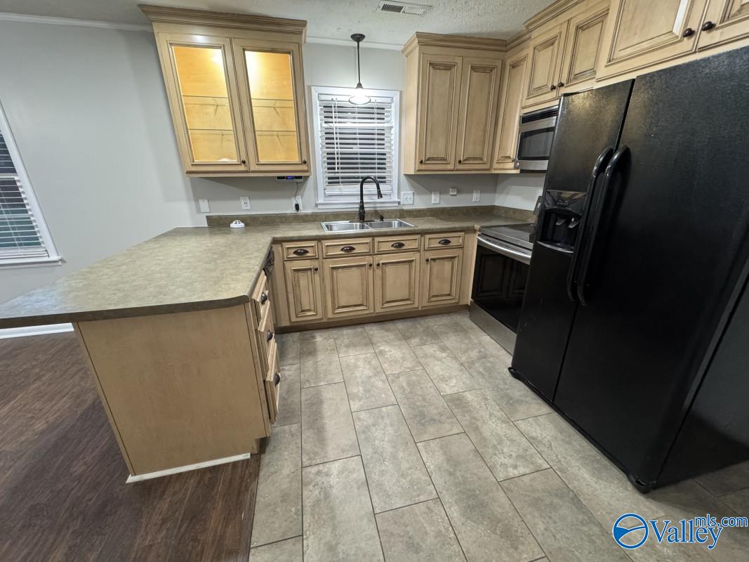 16665 Becky Street, Athens, Alabama image 5