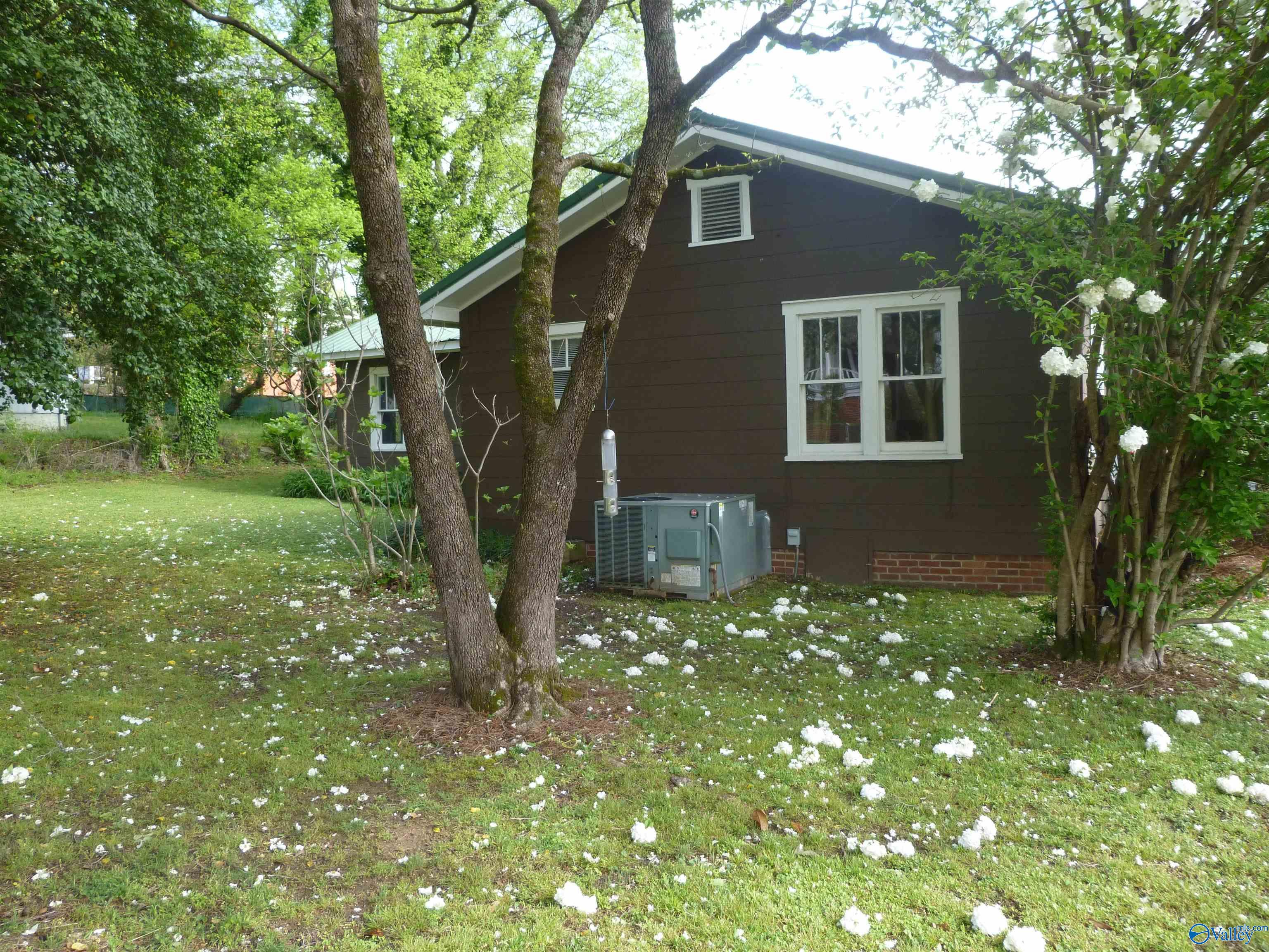 108 Alabama Avenue SW
