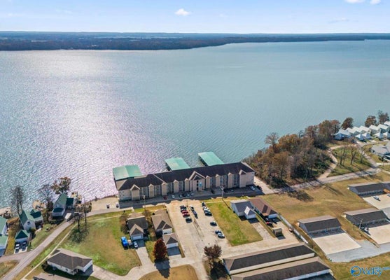 5590 BAY VILLAGE DR APT 210, ATHENS, AL 35611 - Image 147022aff6842d0ee98144eacf3d56fc/1219384469