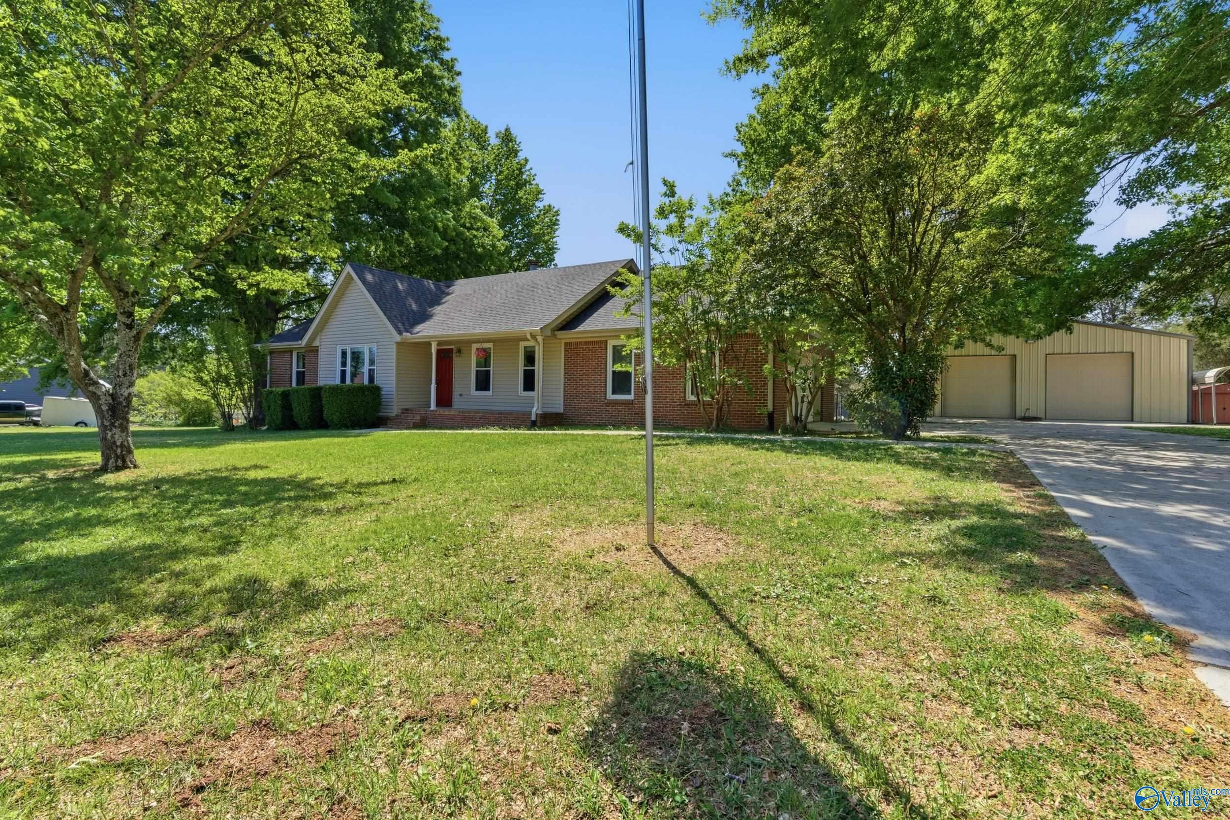 104 Hilaryleigh Drive