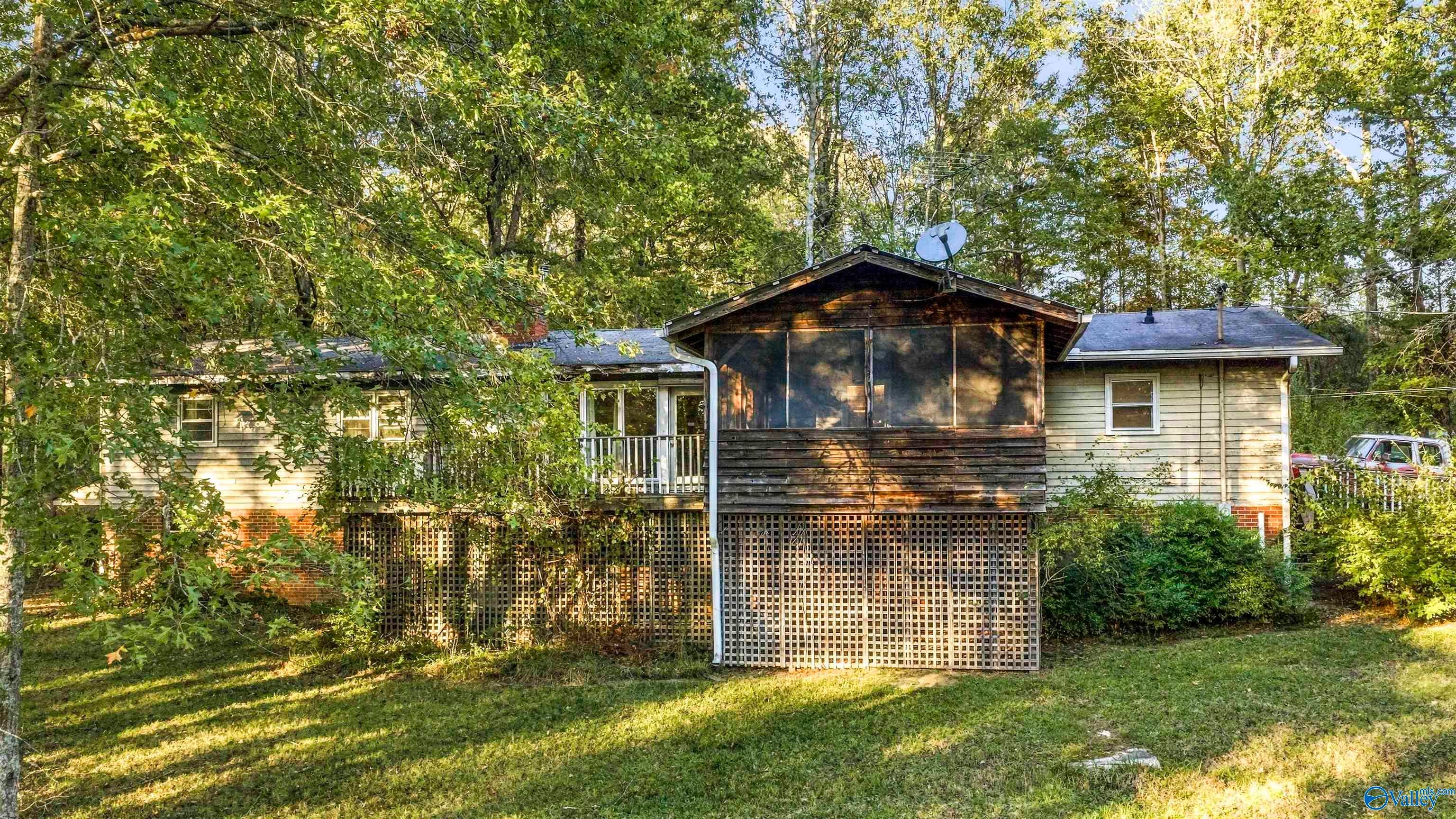 218 County Road 637