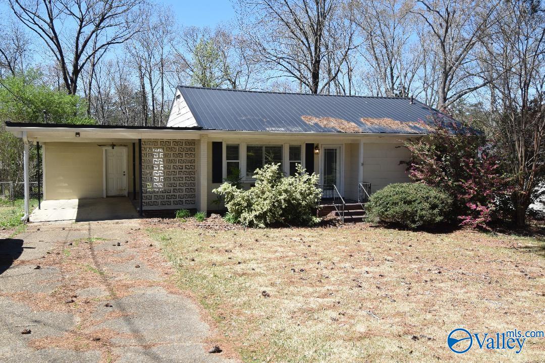 1928 Lookout Circle, Gadsden, Alabama image 3