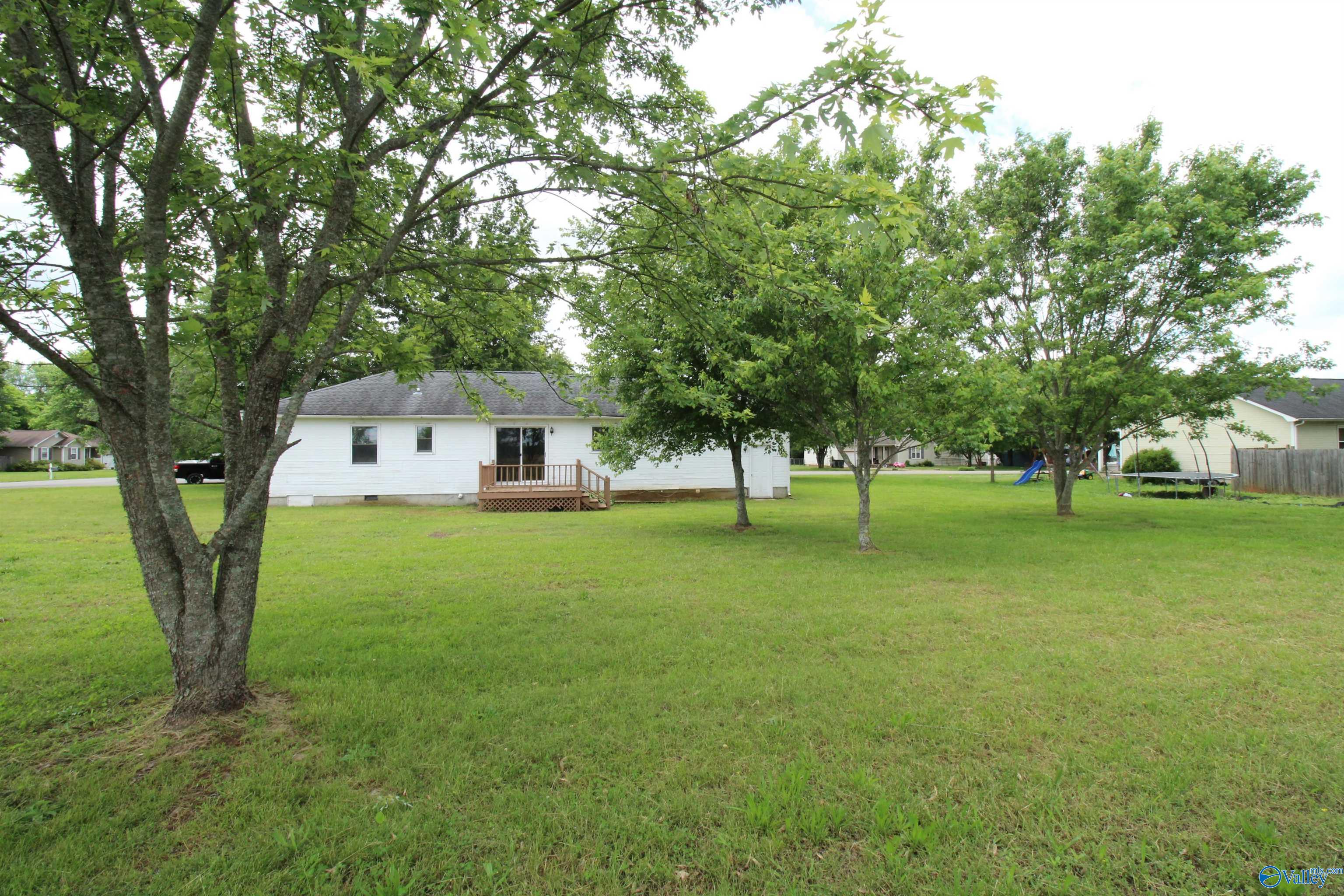 115 Kathleen Drive, Hazel Green, Alabama image 8