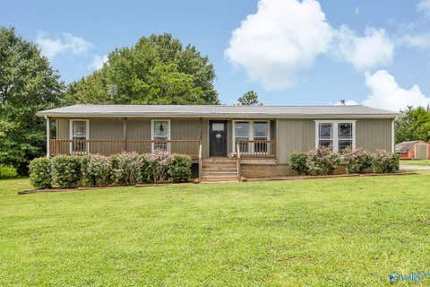 Homes For Sale - 753 County Road 50<br/> Mount Hope, AL 35651