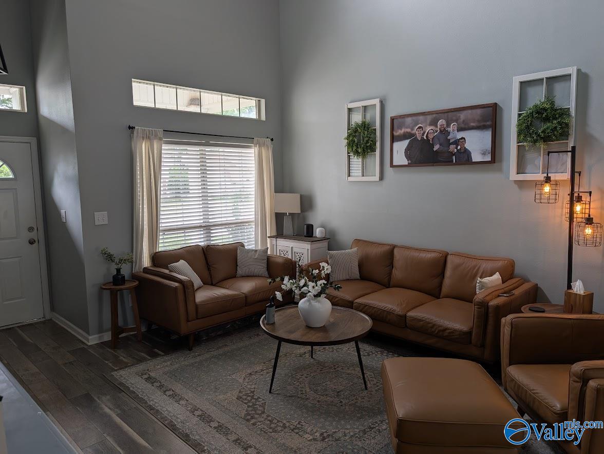 2518 Bonnie Oaks Drive, Huntsville, Alabama image 5