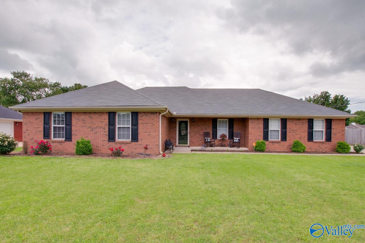108 Buckskin Court, Harvest, Alabama image 1