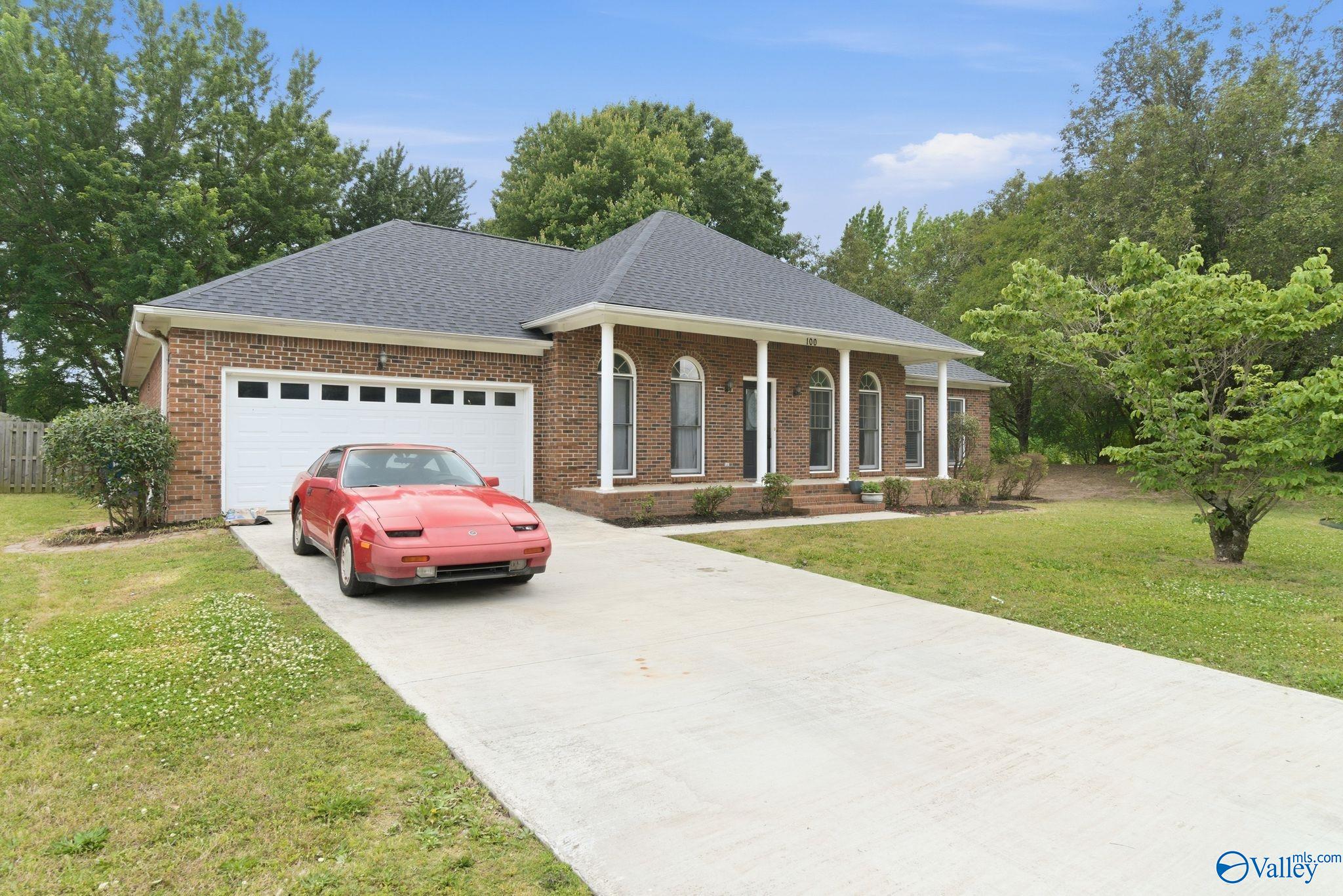 100 Pebblebrook Circle