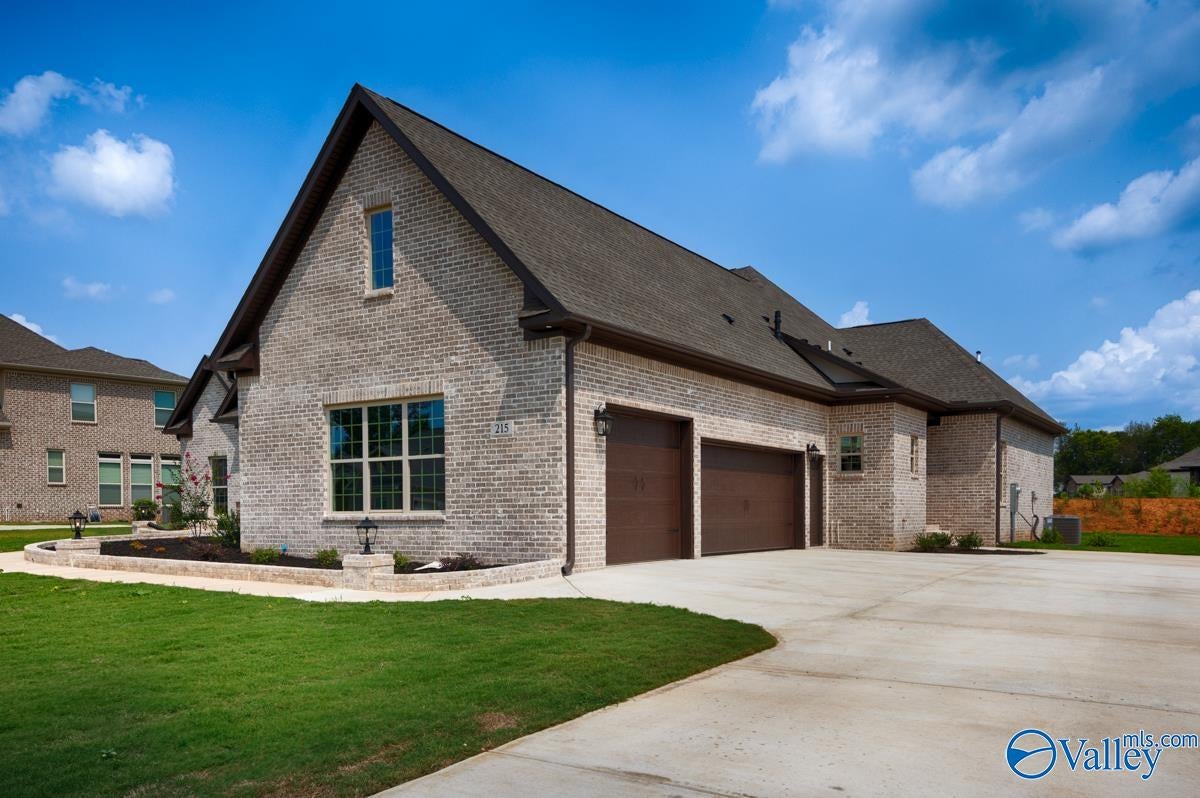 20 Bluff Creek