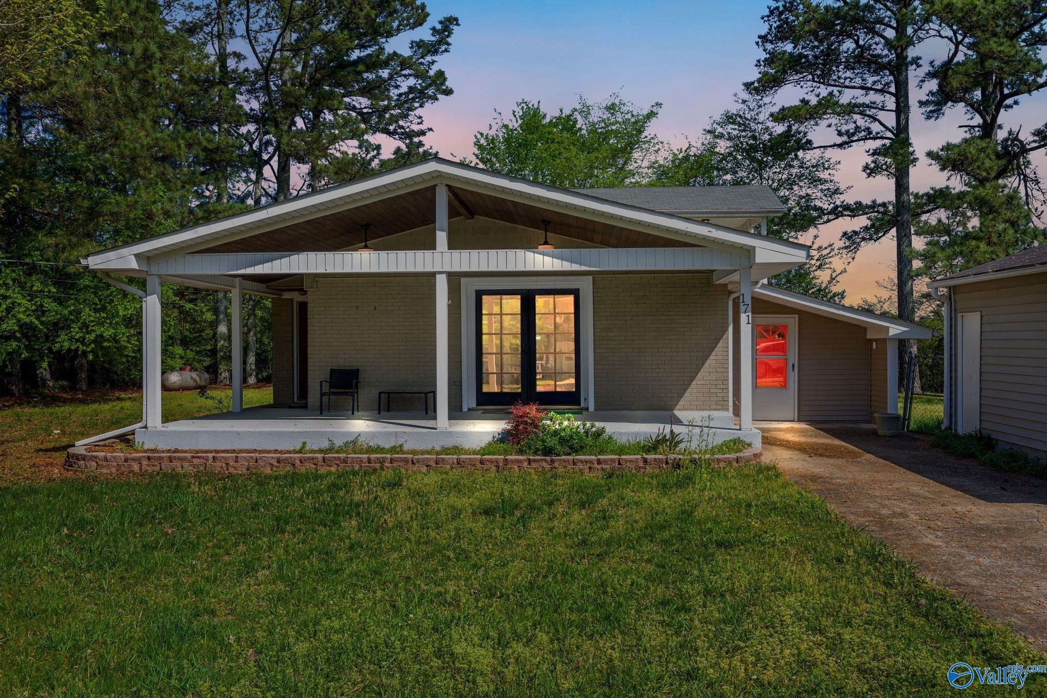 171 Cobb Place, Harvest, Alabama image 1