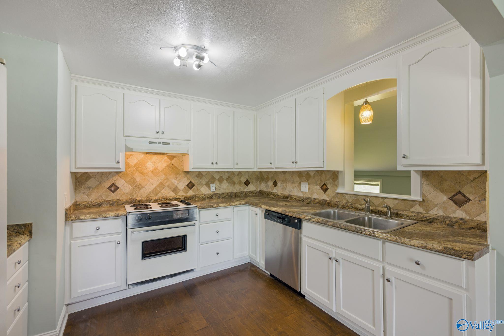 171 Cobb Place, Harvest, Alabama image 14