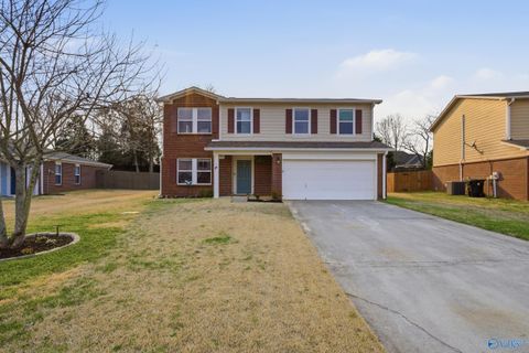 Photo of 354 Jasmine Drive, Madison, AL 35757 (MLS # 21911452)