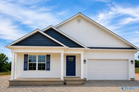 Homes For Sale - 8750 W Alabama State Highway 36<br/> Lawrence County, Danville, AL 35619