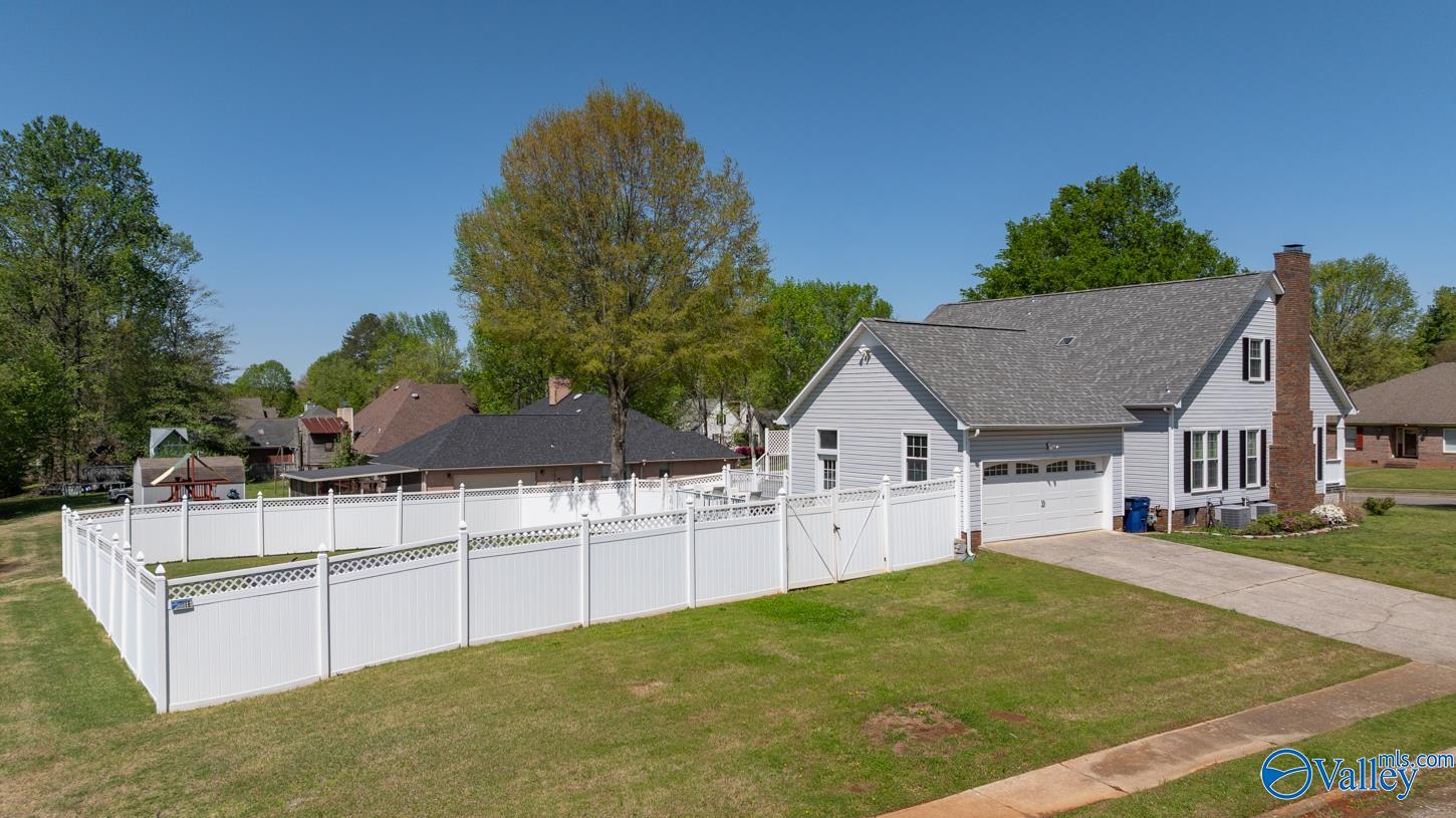 130 Kingswood Drive, Huntsville, Alabama image 8