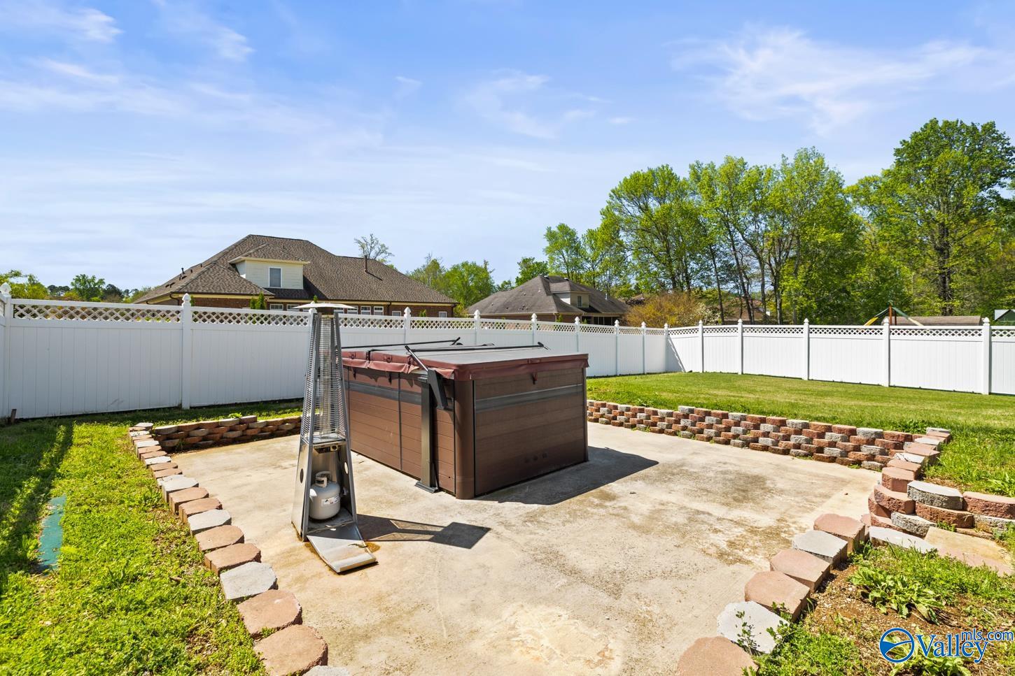 130 Kingswood Drive, Huntsville, Alabama image 16