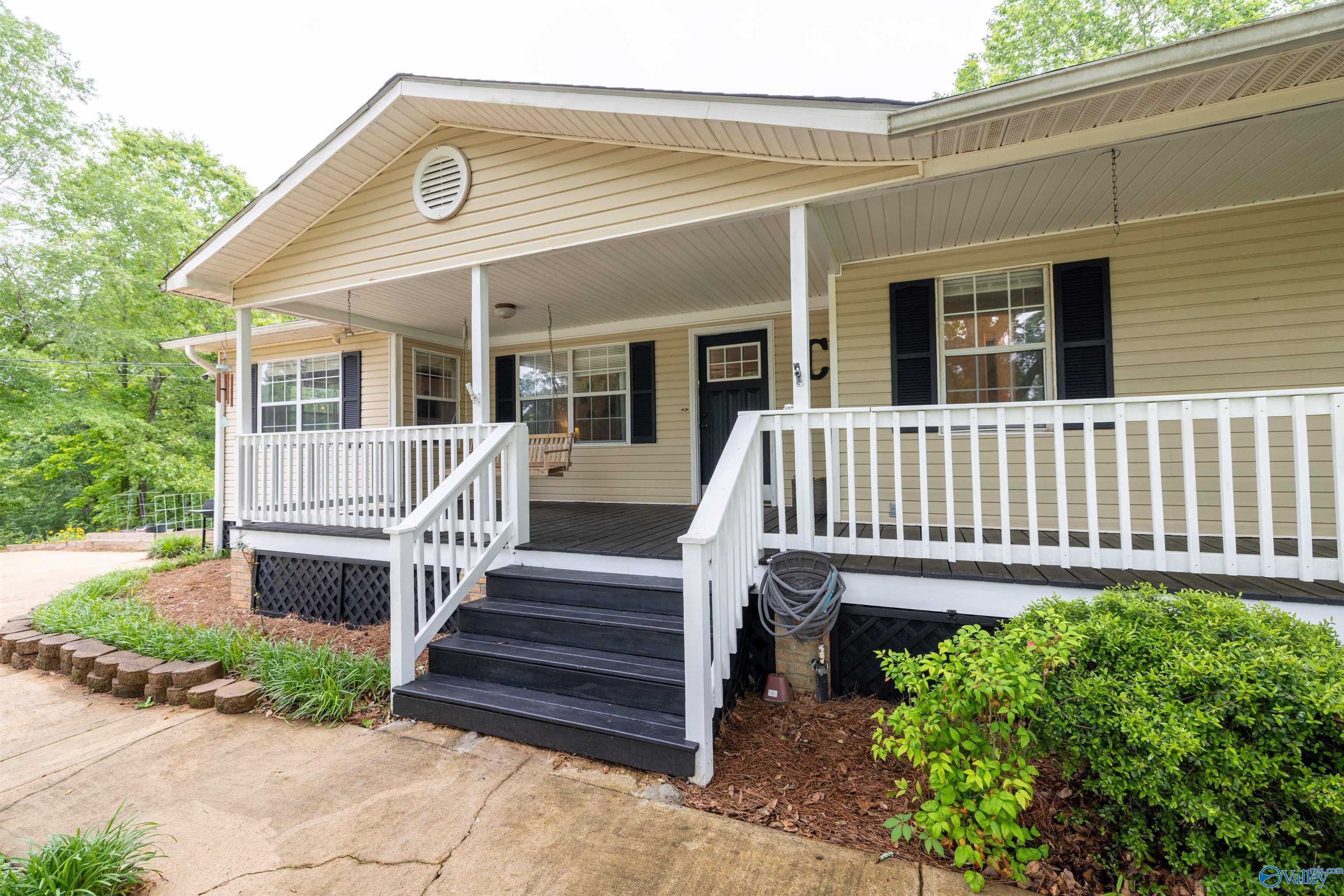 610 Grover Davis Road, Hamilton, Alabama image 4