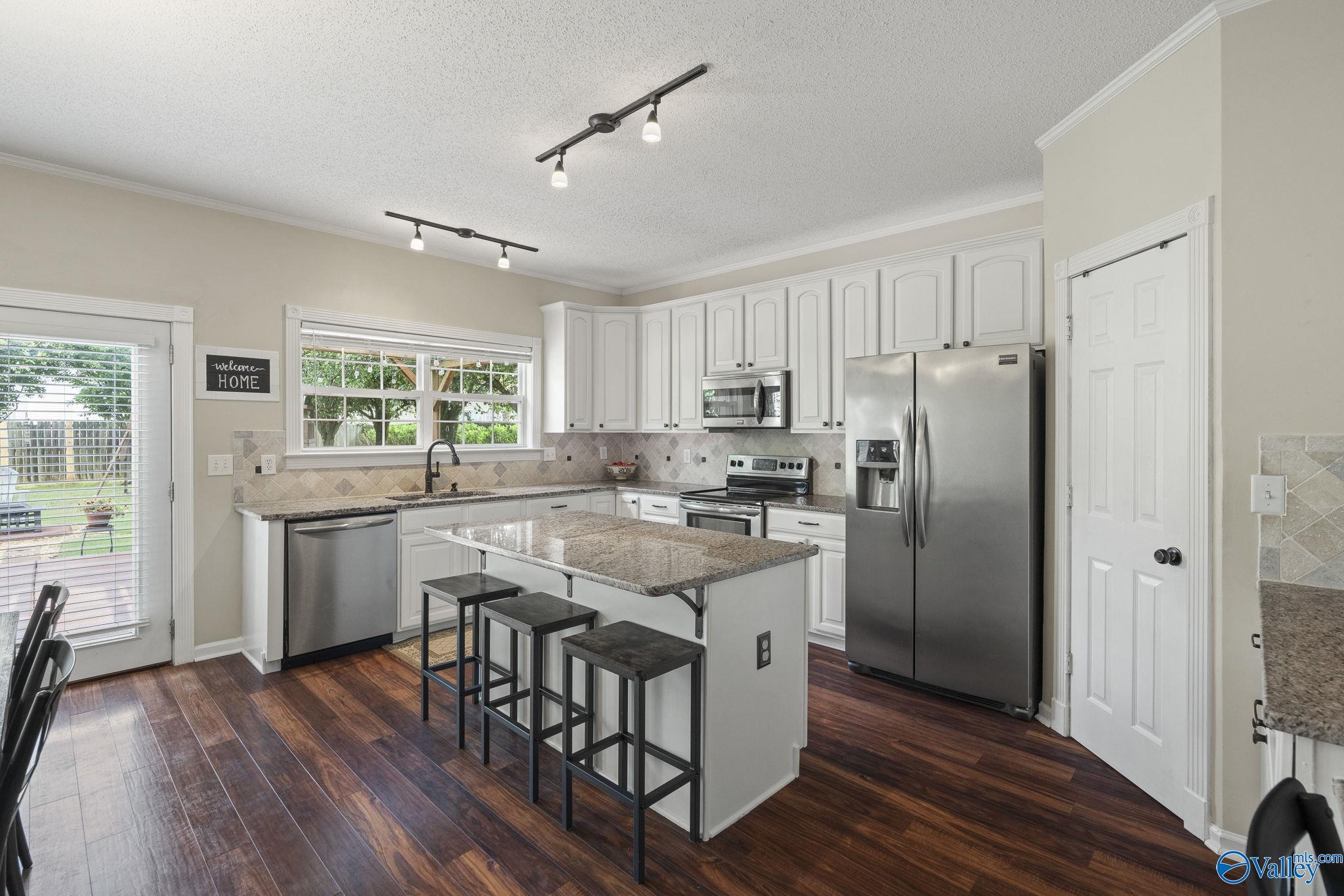 226 Garden Brook Drive, Madison, Alabama image 14