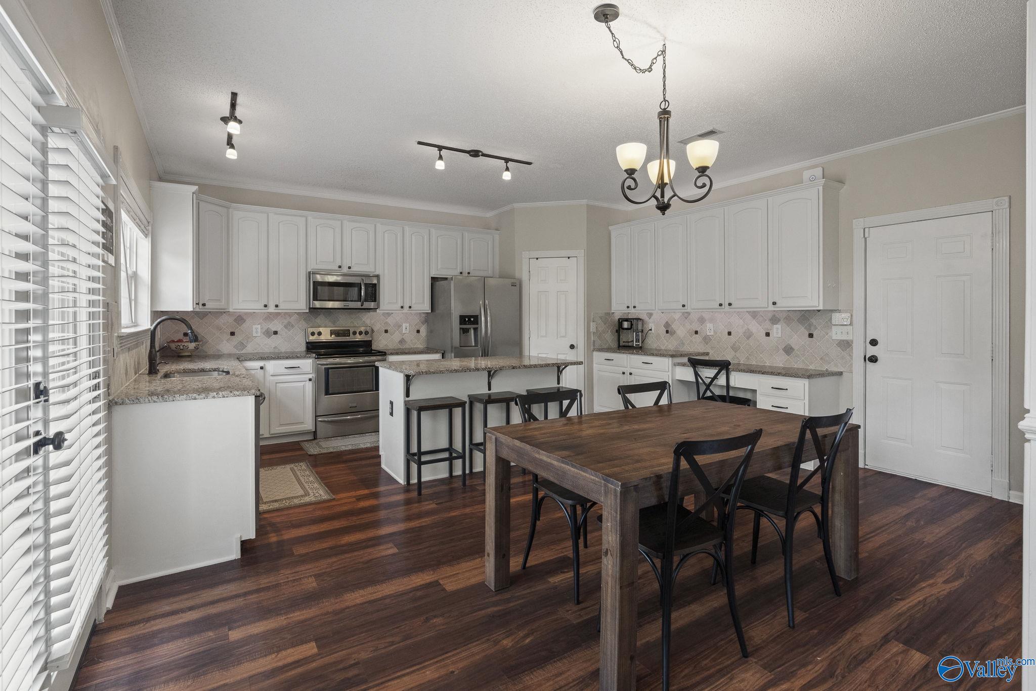 226 Garden Brook Drive, Madison, Alabama image 12