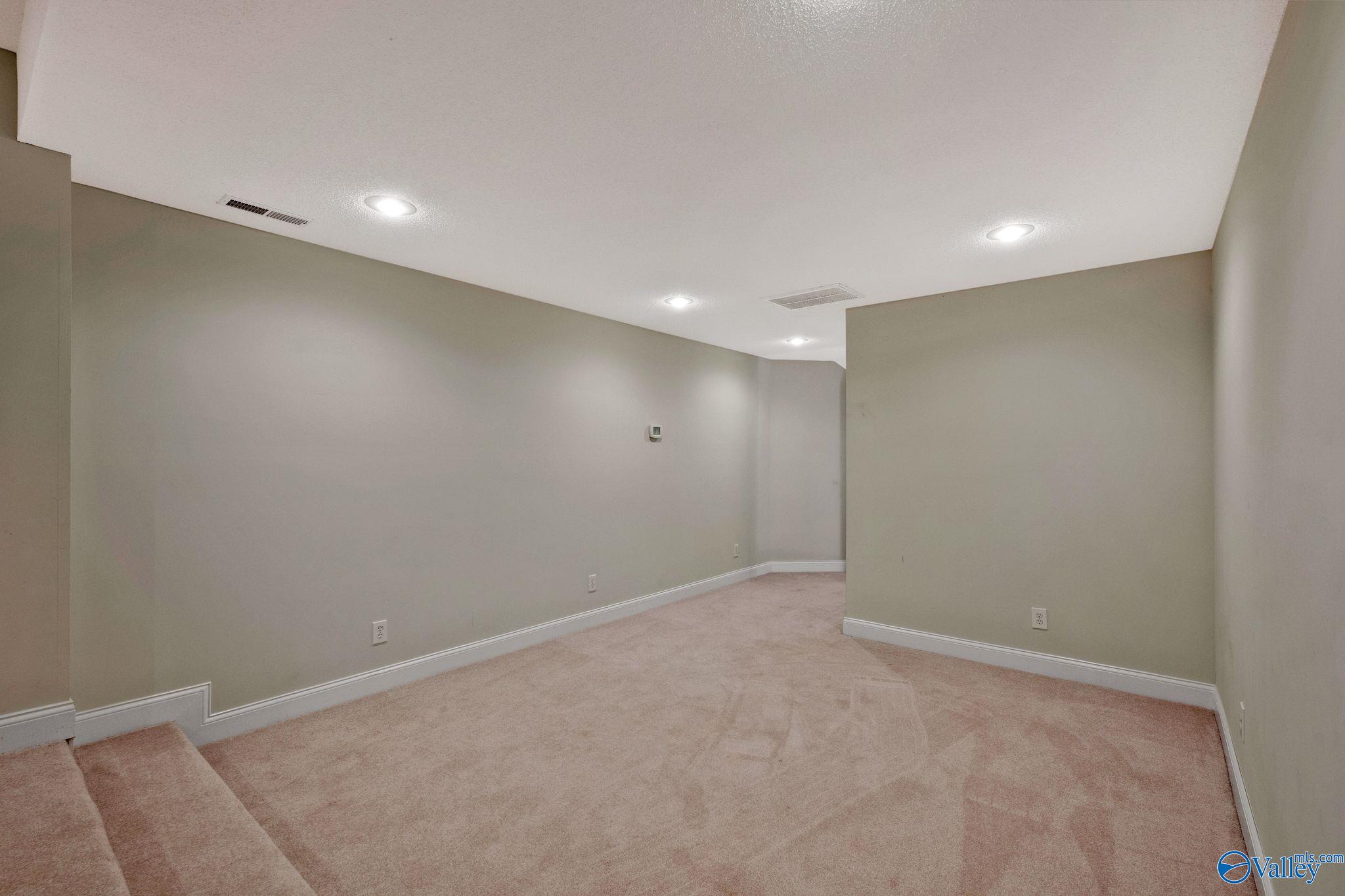 27783 Kim Drive, Harvest, Alabama image 30