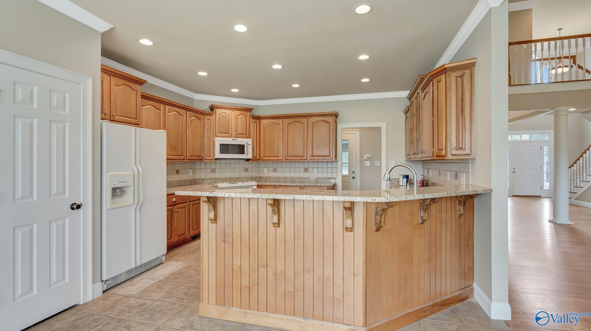 22180 Diamond Pointe Drive, Athens, Alabama image 12
